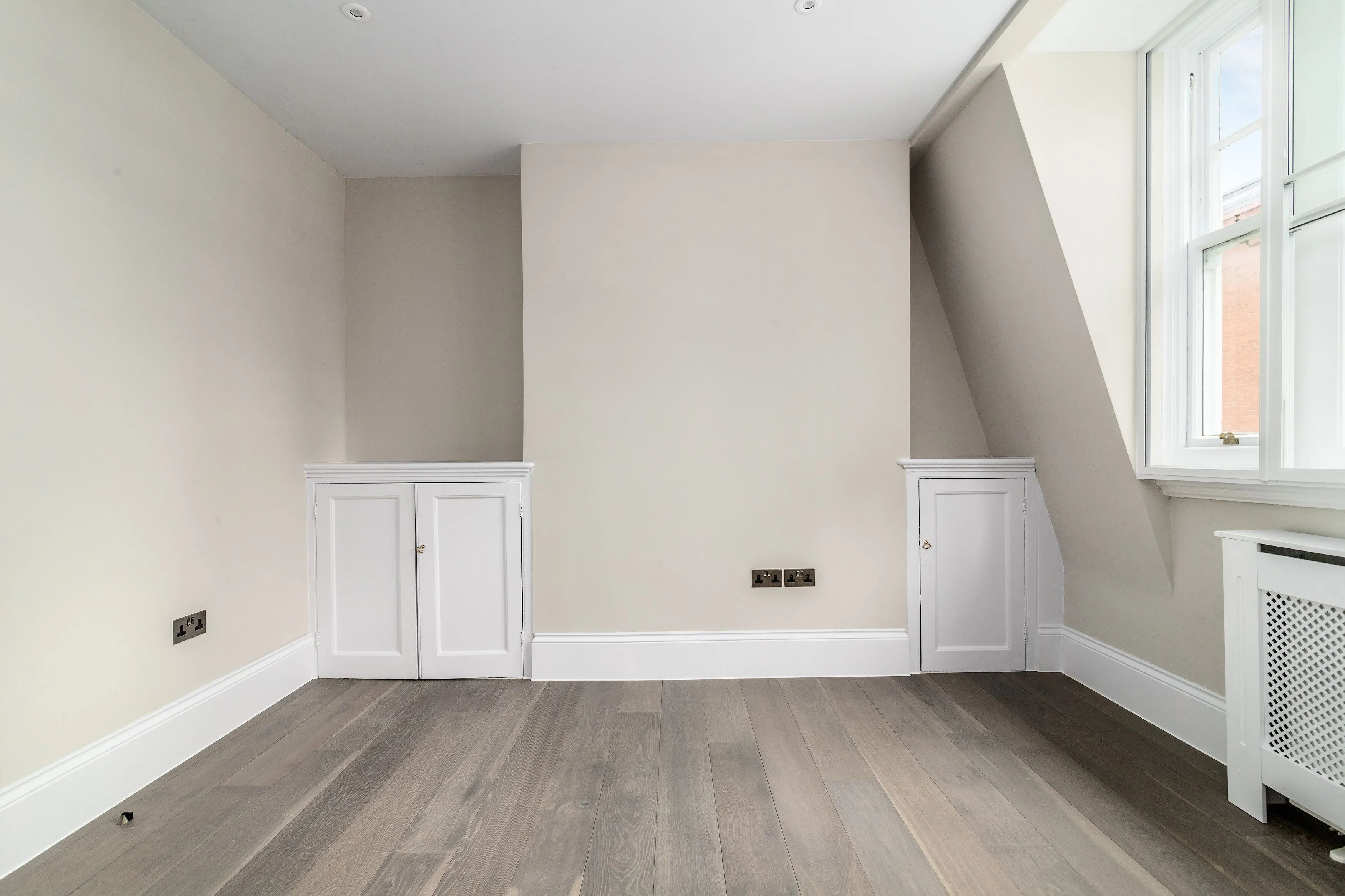 Flat Mercer Street in City of Westminster