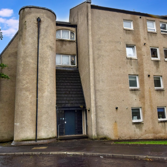 Flat Strathayr Place in Ayr