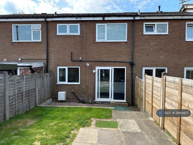 House Vicarage Way in Macclesfield