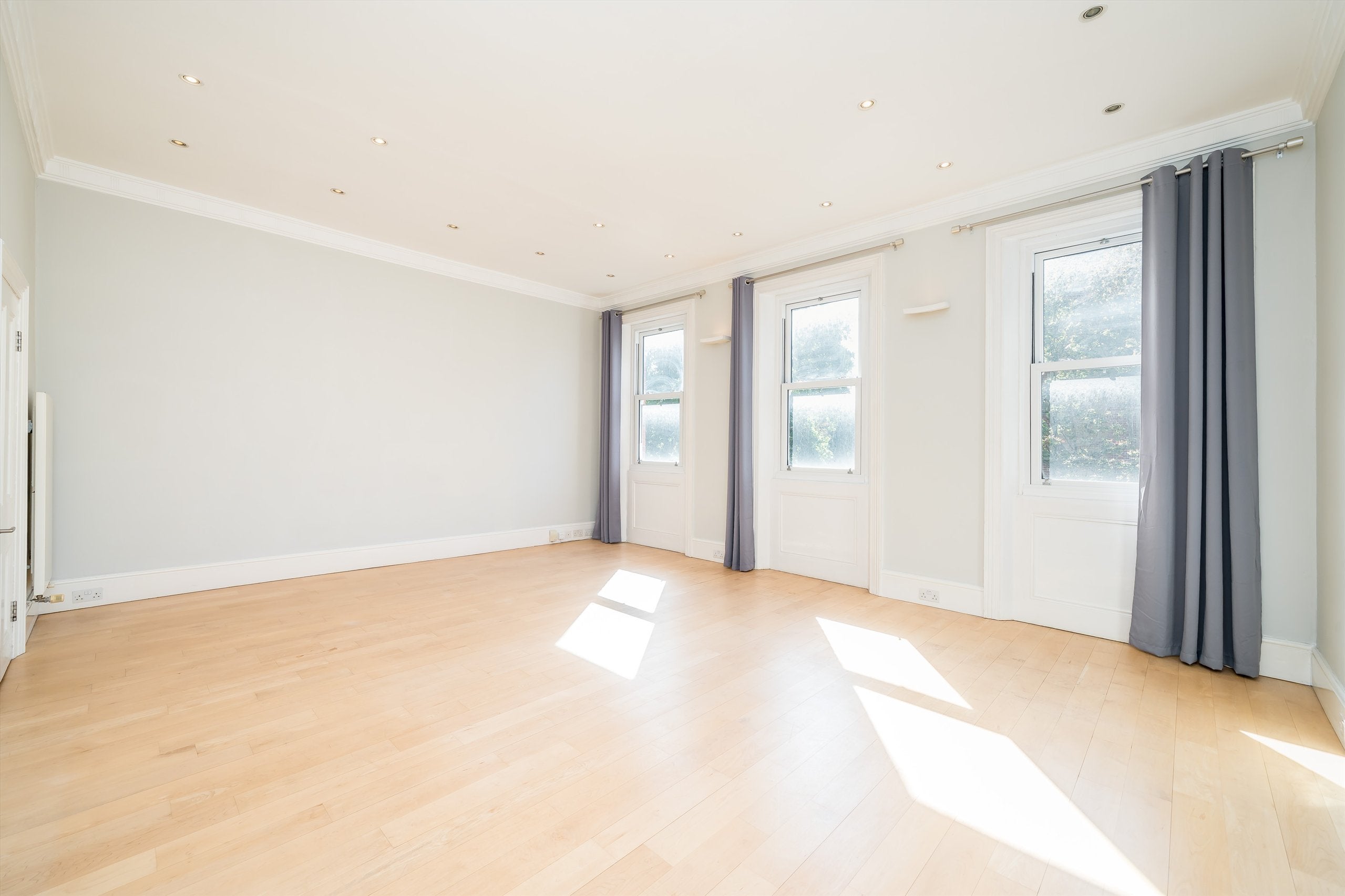 Flat Nevern Square in Greater London