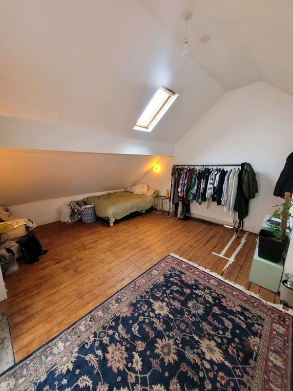 Room Victoria Road in Manchester