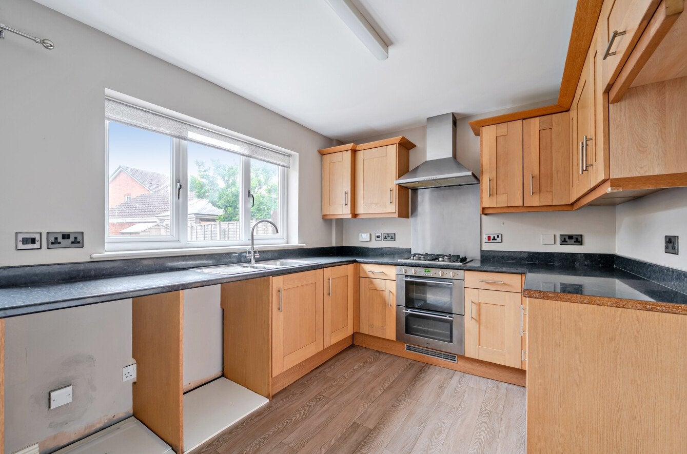 House Inglefield Close in Woodmansey