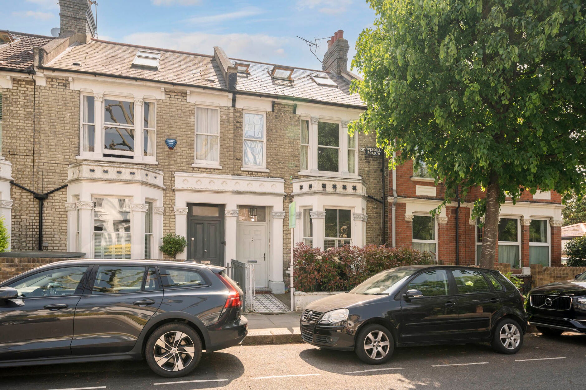 House Wendell Road in Greater London