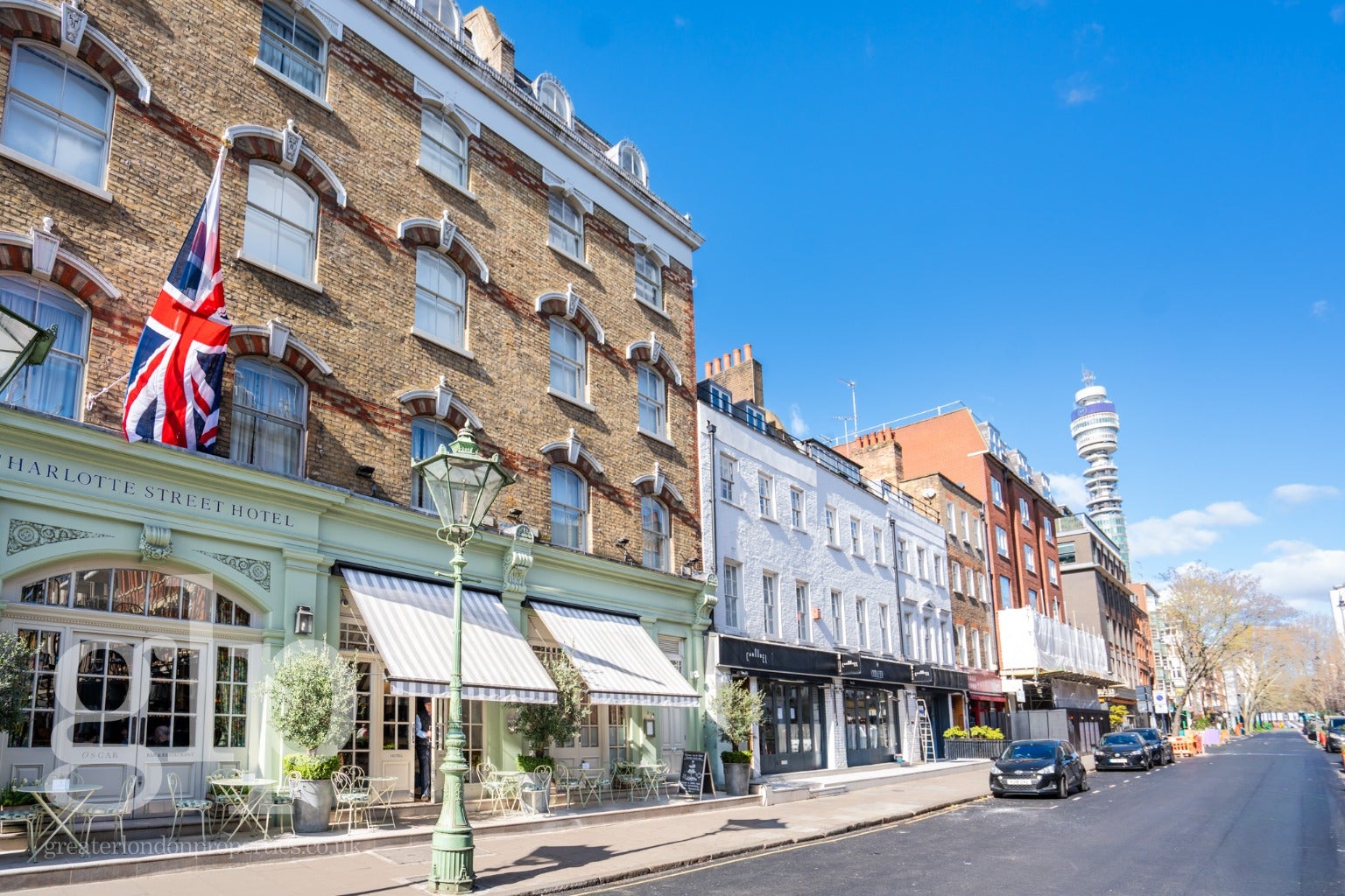 Flat Charlotte Street in Greater London