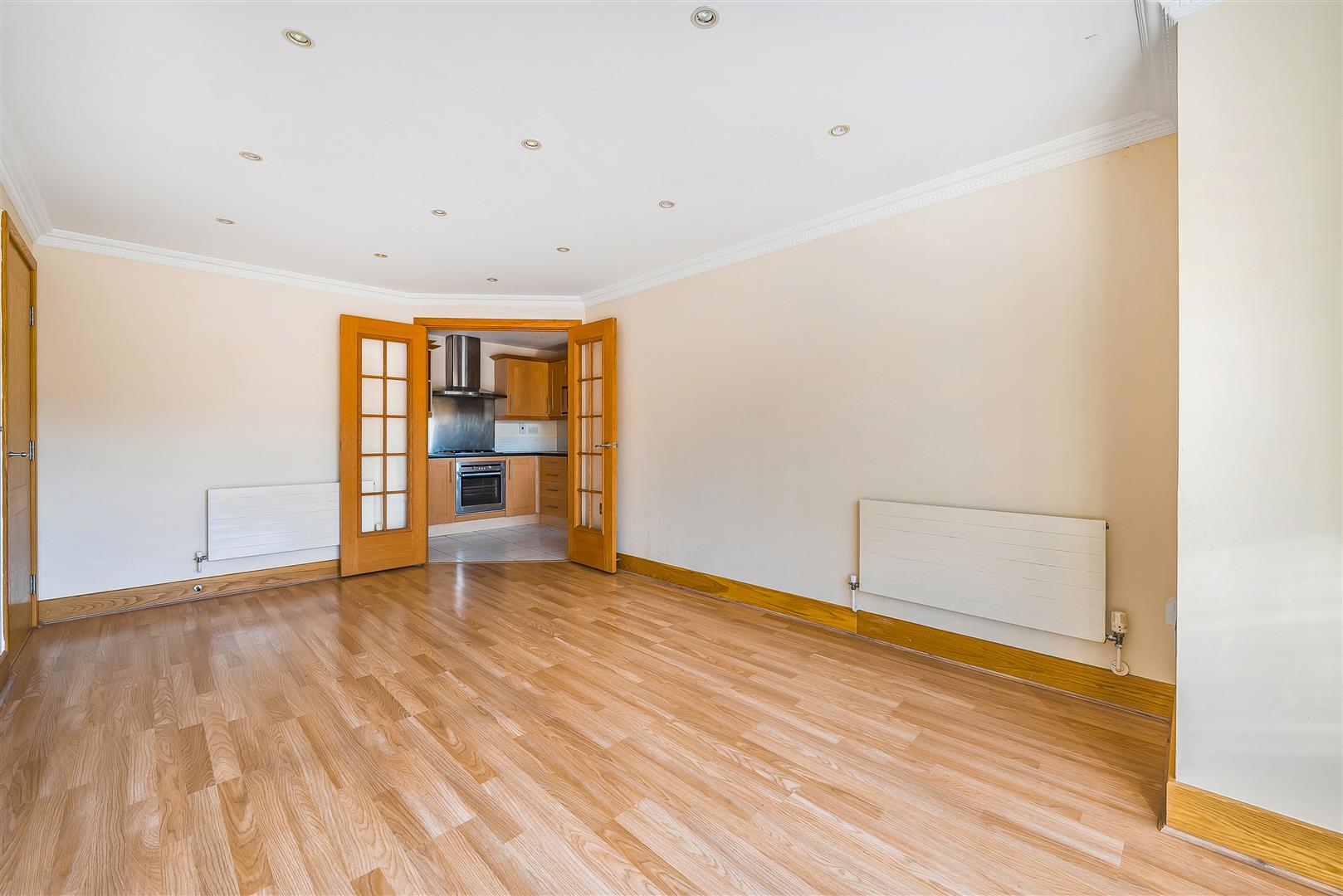 Flat Richmond Road in Greater London