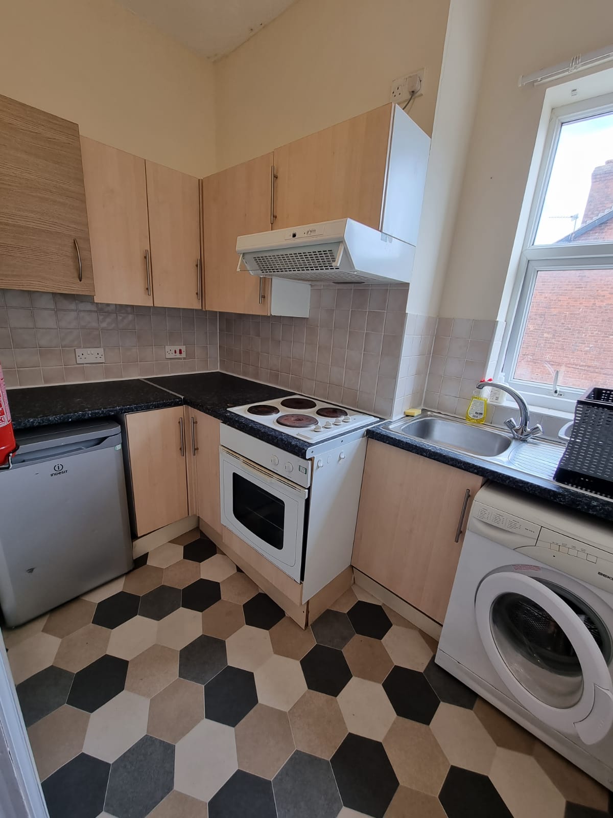 Flat Davenport Avenue in Manchester