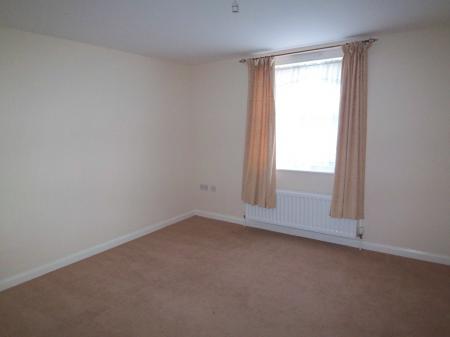 Flat Winsover Road in South Holland
