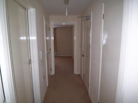 Flat Winsover Road in South Holland