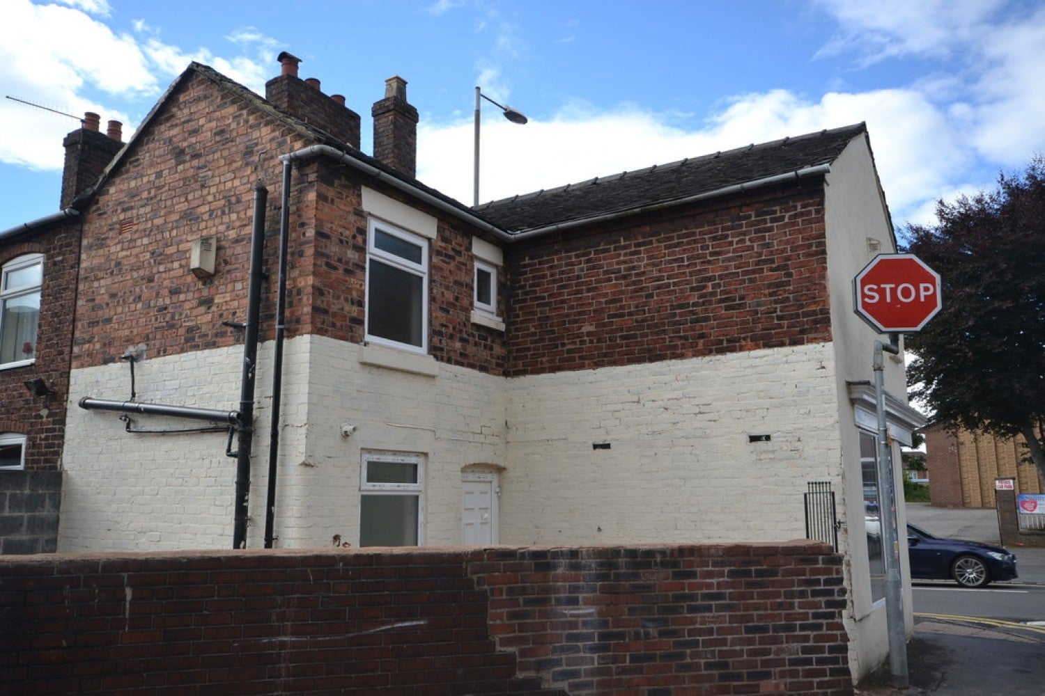 Flat Werrington Road in Stoke-on-Trent