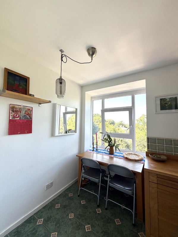 Room Springfield in Greater London