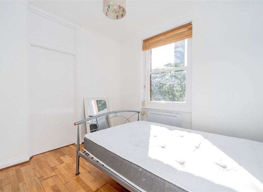 Flat Great Titchfield Street in City of Westminster