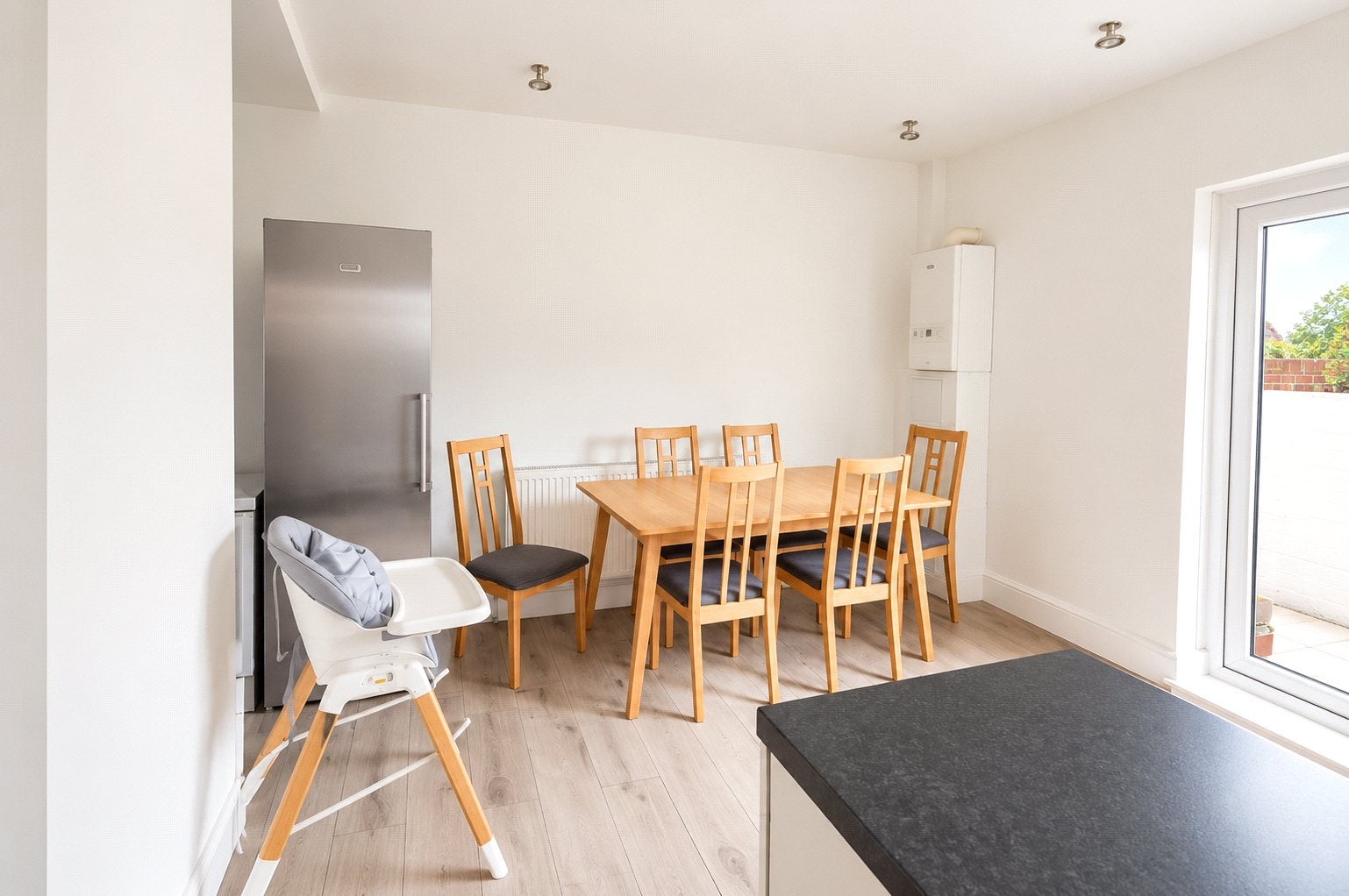 House Hunter Road in Greater London