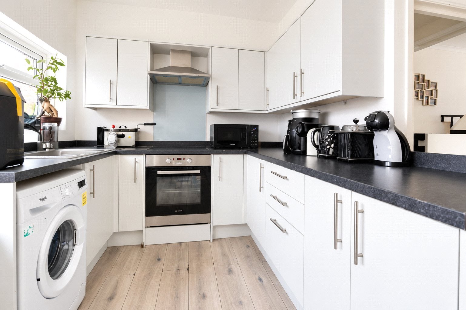 House Hunter Road in Greater London