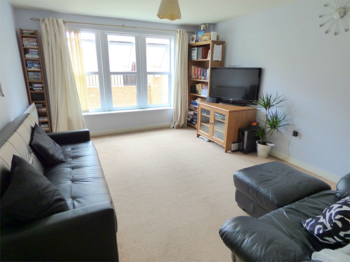 Flat Bradford Road in Kirklees