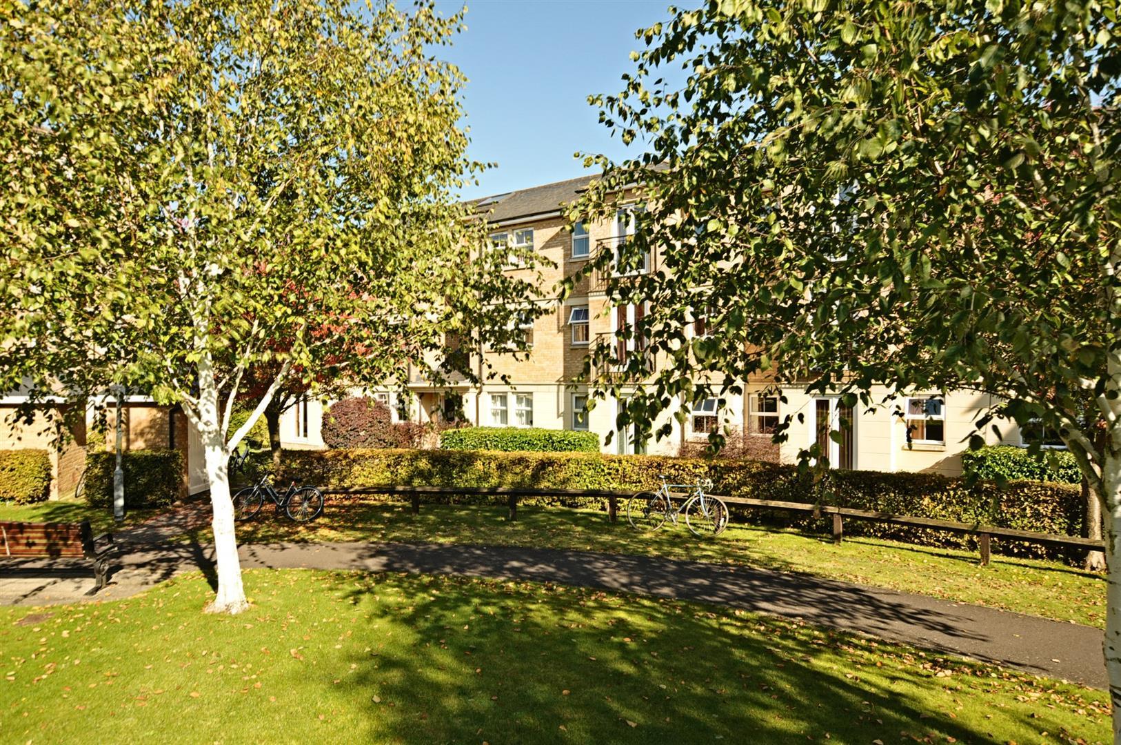 Flat Venneit Close in Oxford