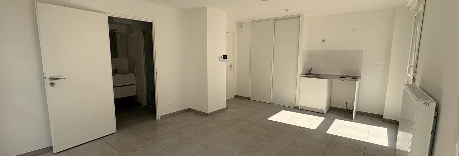 Appartement Rue Ferdinand Gambon à Saint-Étienne