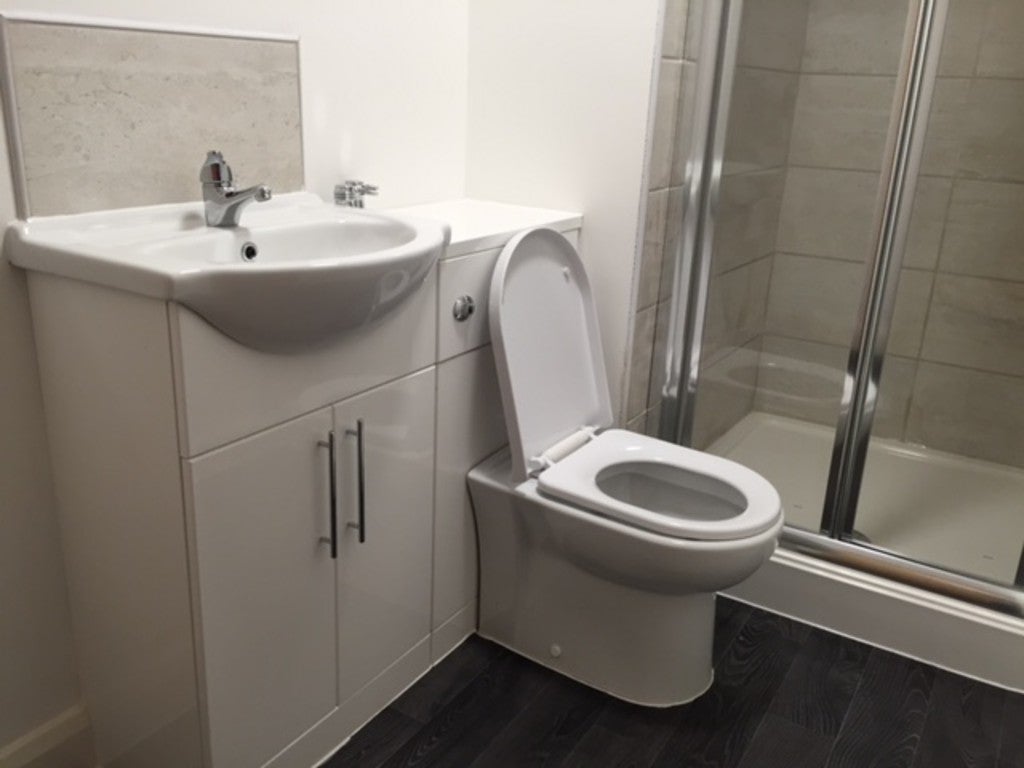Flat Wilmslow Road in Manchester