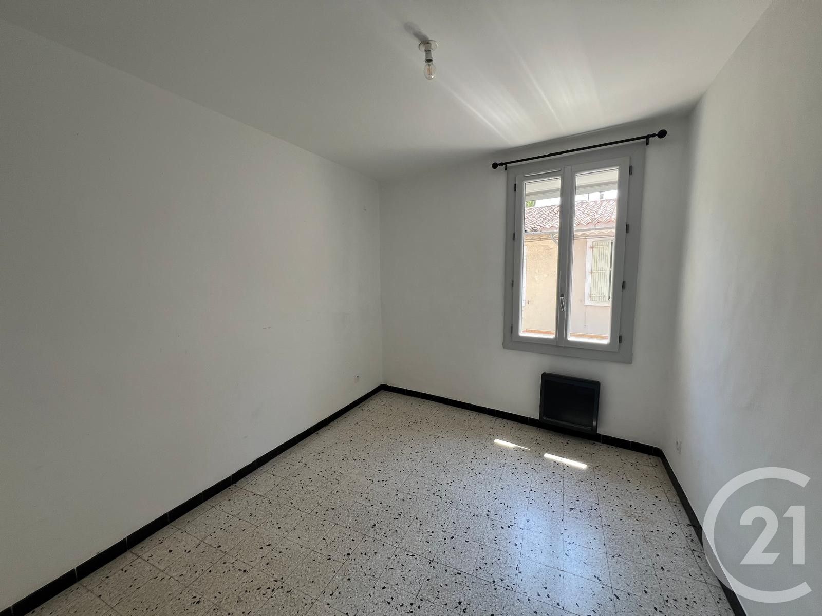 Flat Rue Bourbon in Quissac