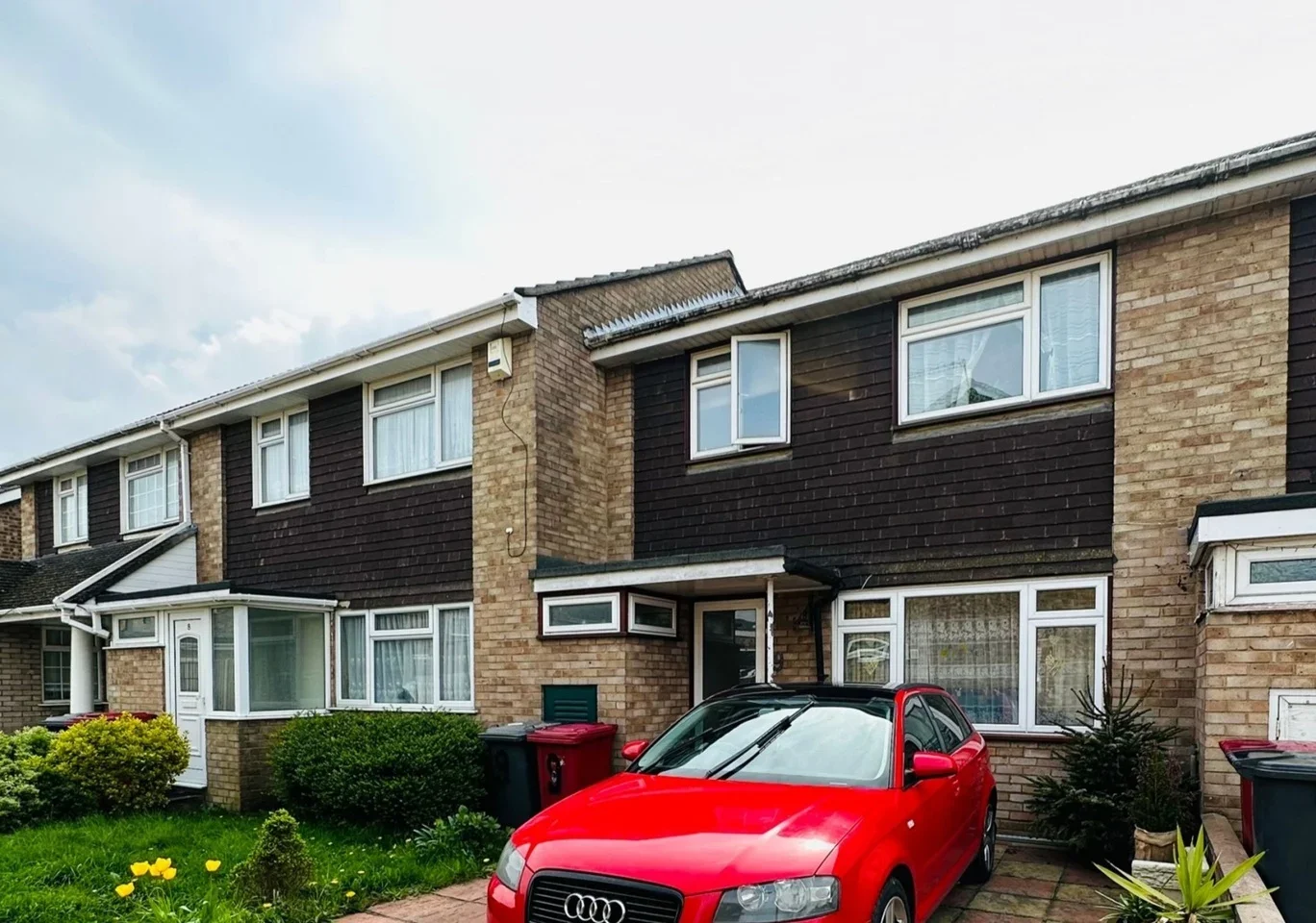 House Rose Walk in Slough