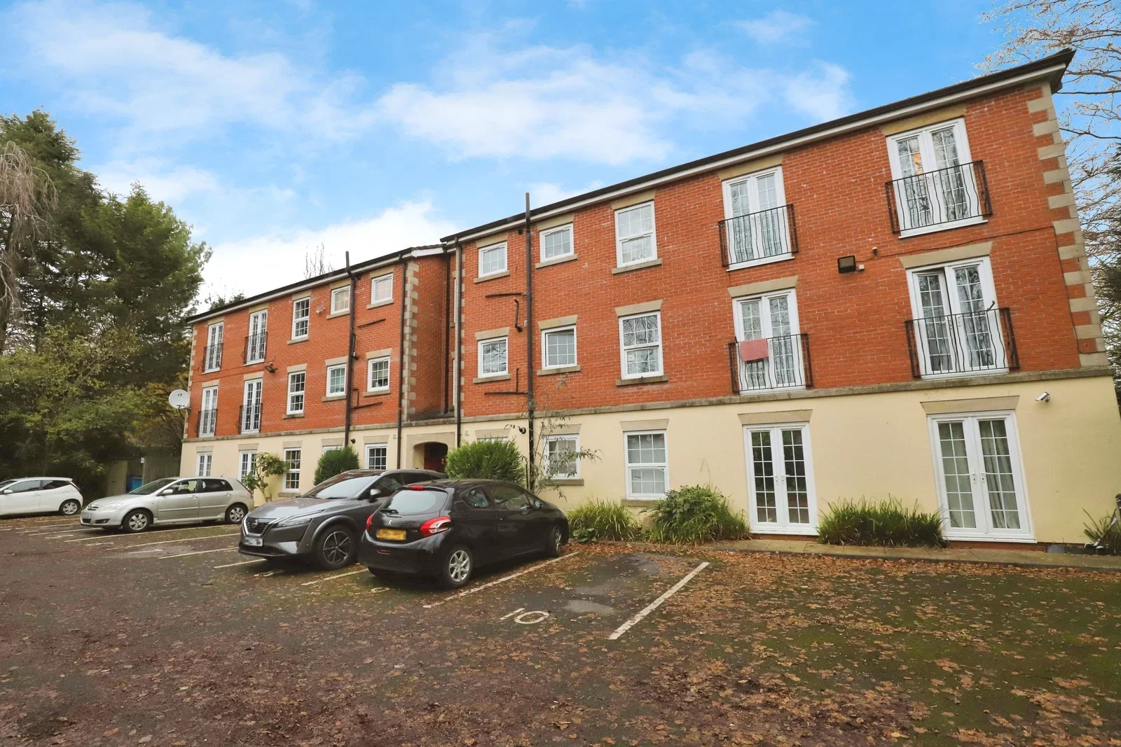 Flat Hollins Street in Farnworth