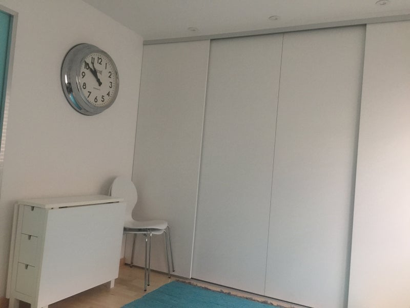 Room Roding Mews in Greater London