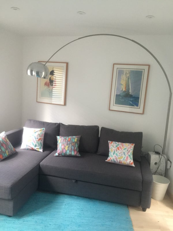Room Roding Mews in Greater London