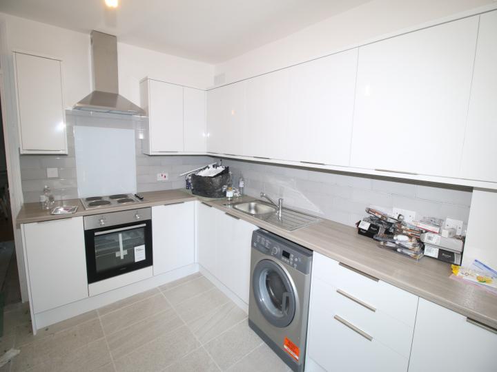 Flat Balfour Road in Greater London