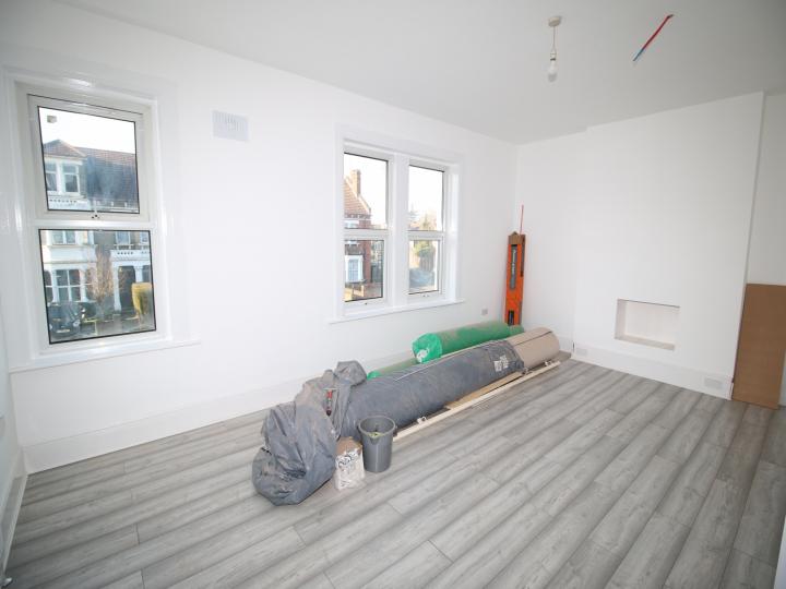 Flat Balfour Road in Greater London