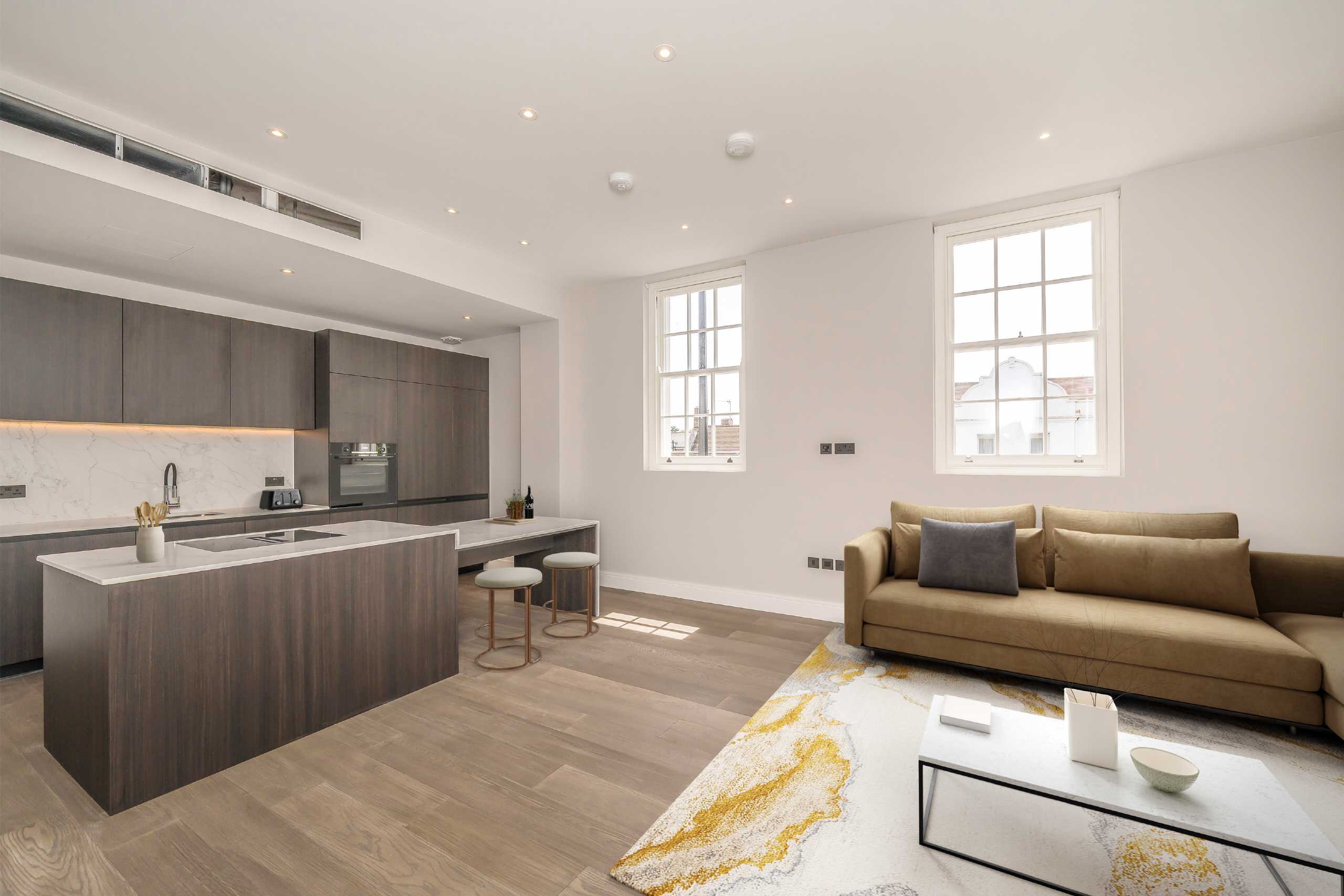 Flat Lancaster Place in Greater London