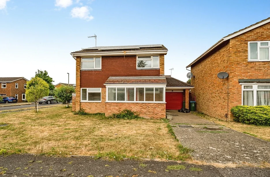 House Pentland Road in Aylesbury