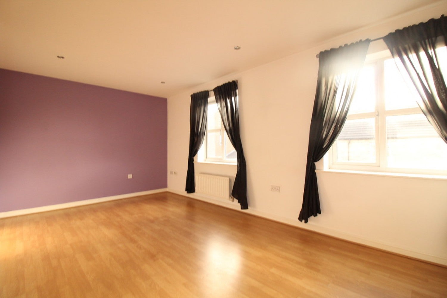 Flat Edmonstone Crescent in Nottingham