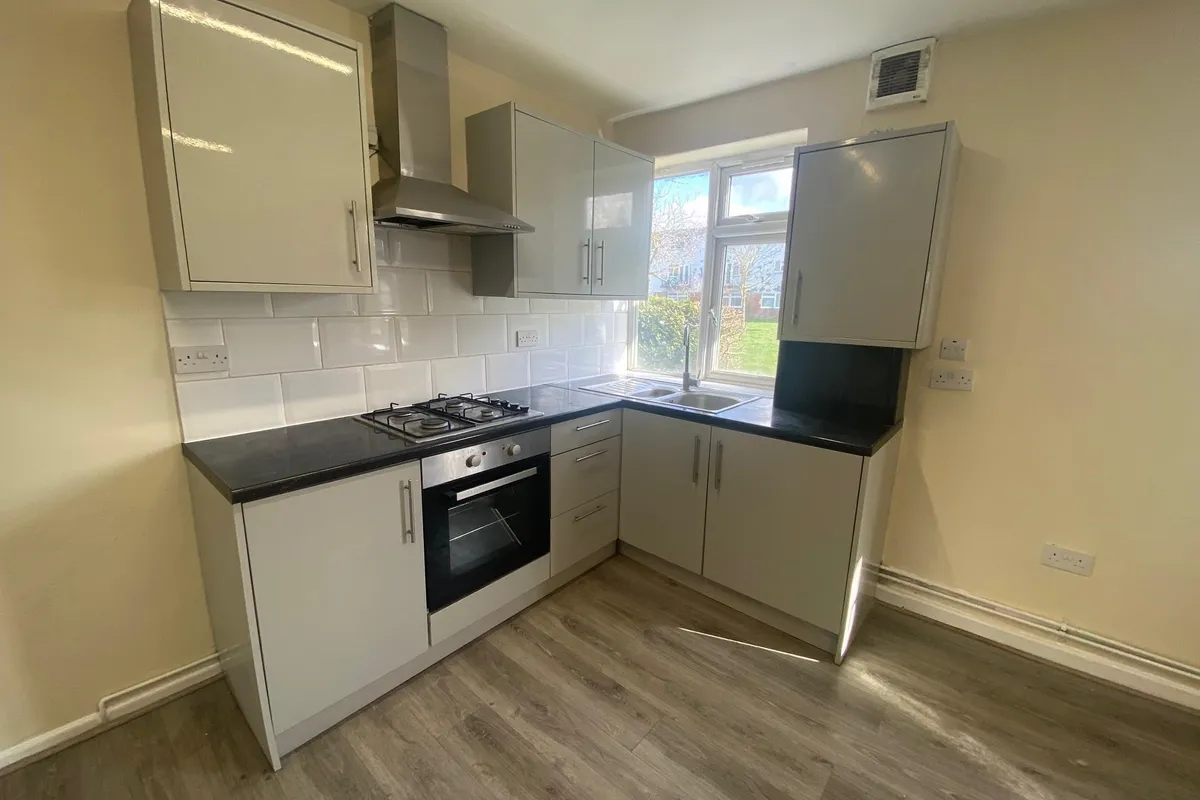 Flat Amberry Court in Harlow