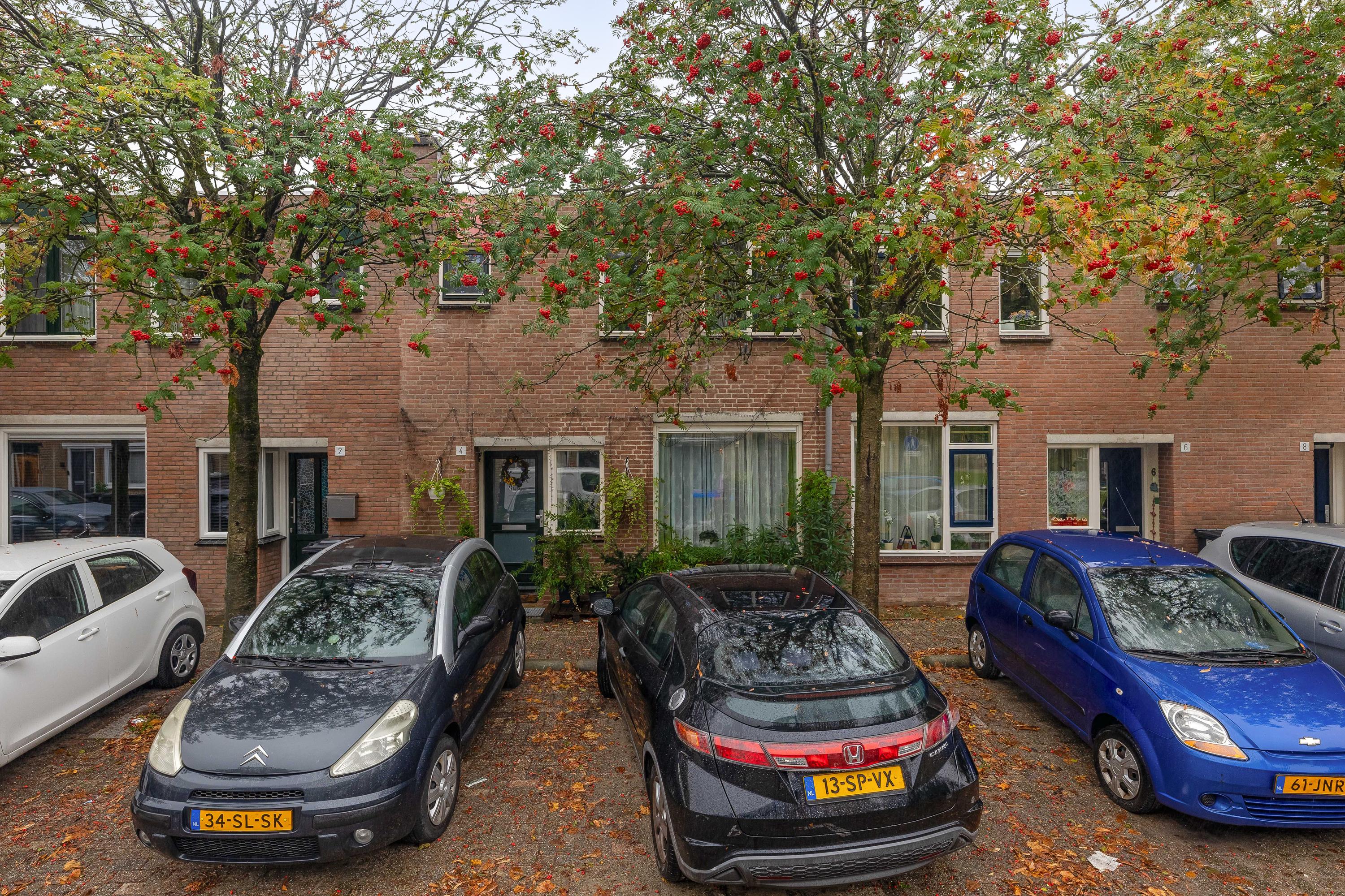 Huis Waardenburgdam 4 in Rotterdam