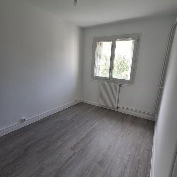 Appartement Avenue du Medecin Général Viallet à Saint-Égrève