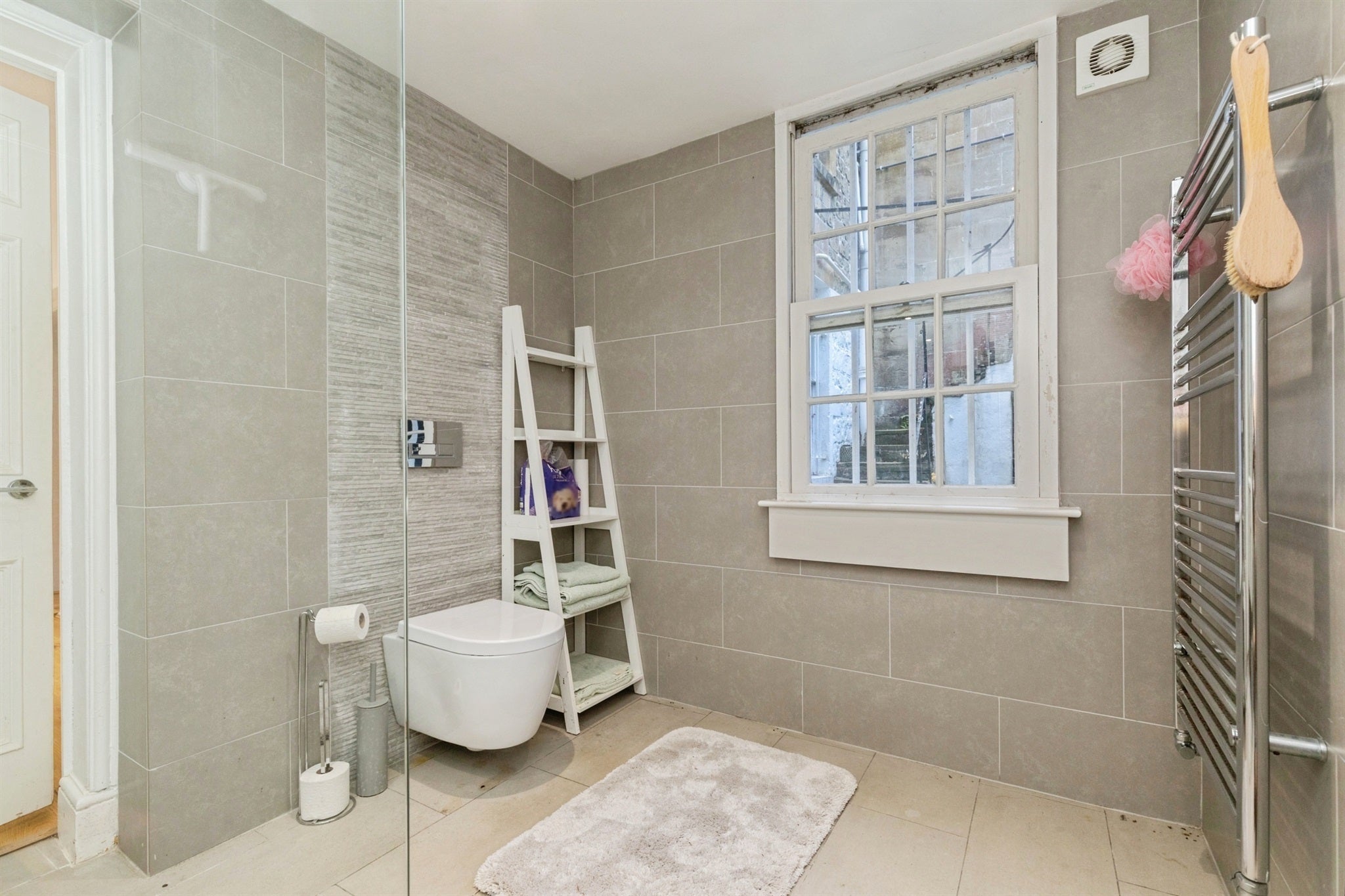 Flat Sion Hill Place in Bath