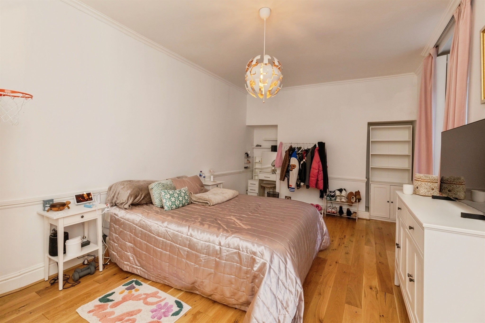 Flat Sion Hill Place in Bath