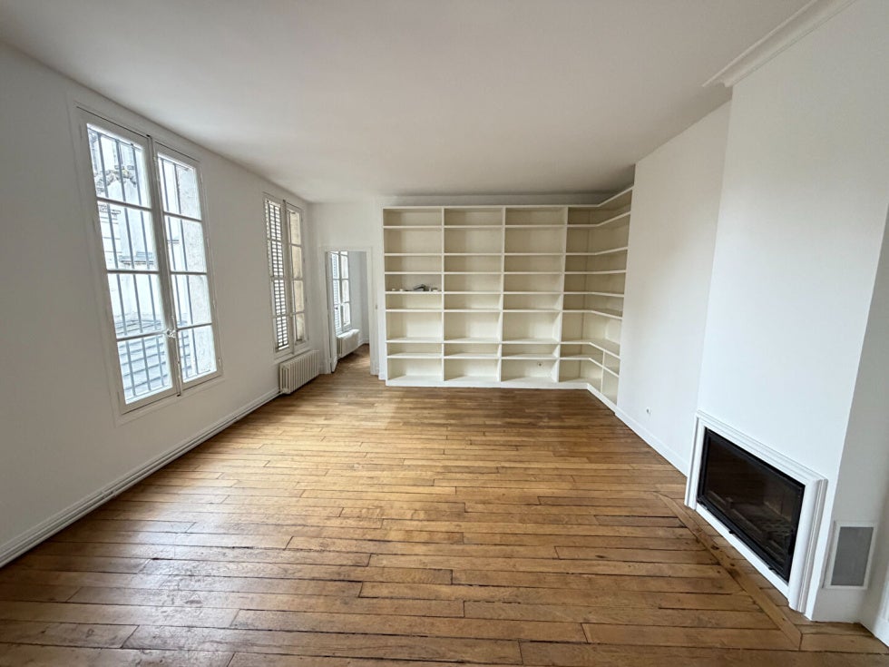 Flat Allée de la Providence in Versailles