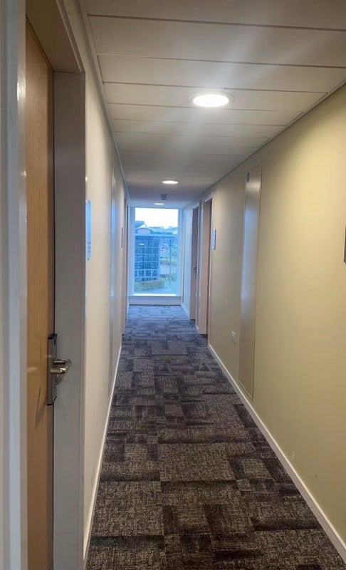 Room Deasy Road in Coventry