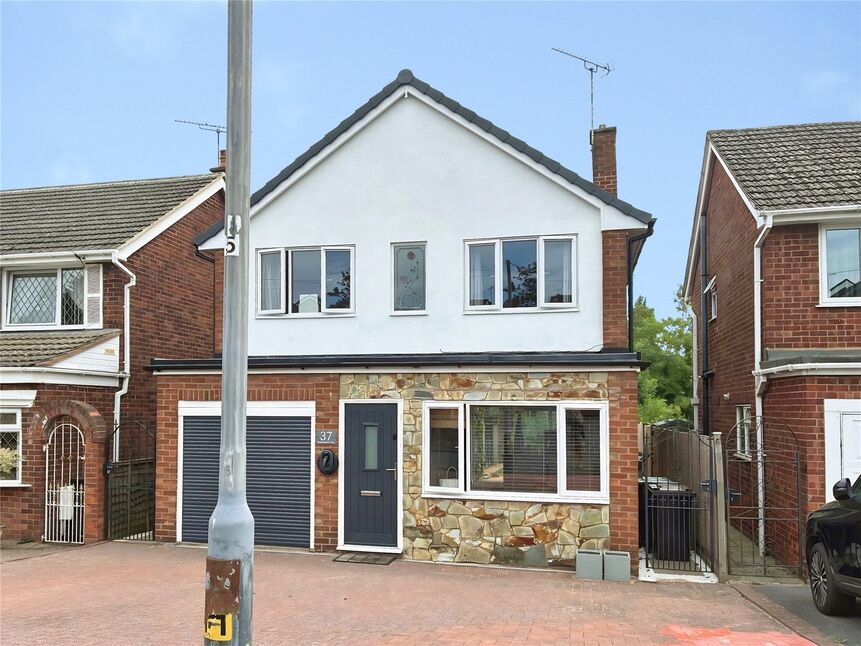 House Featherstone Close in Nuneaton and Bedworth