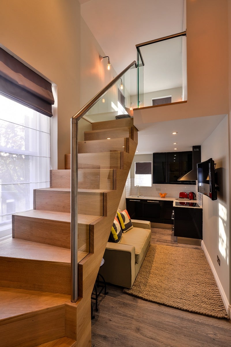 Flat West End Lane in Greater London