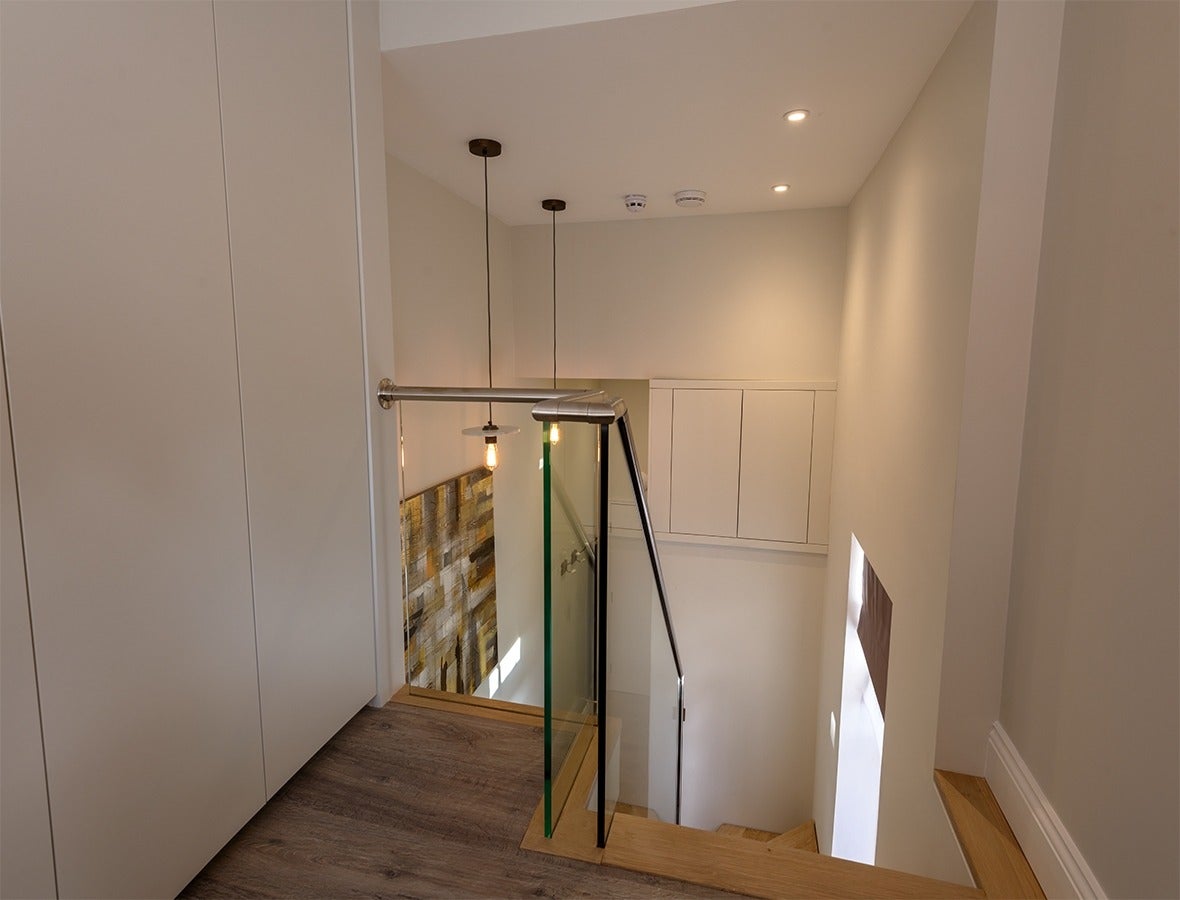 Flat West End Lane in Greater London