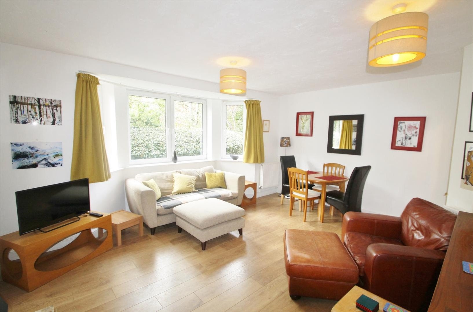 Flat Halliard Court in Cardiff