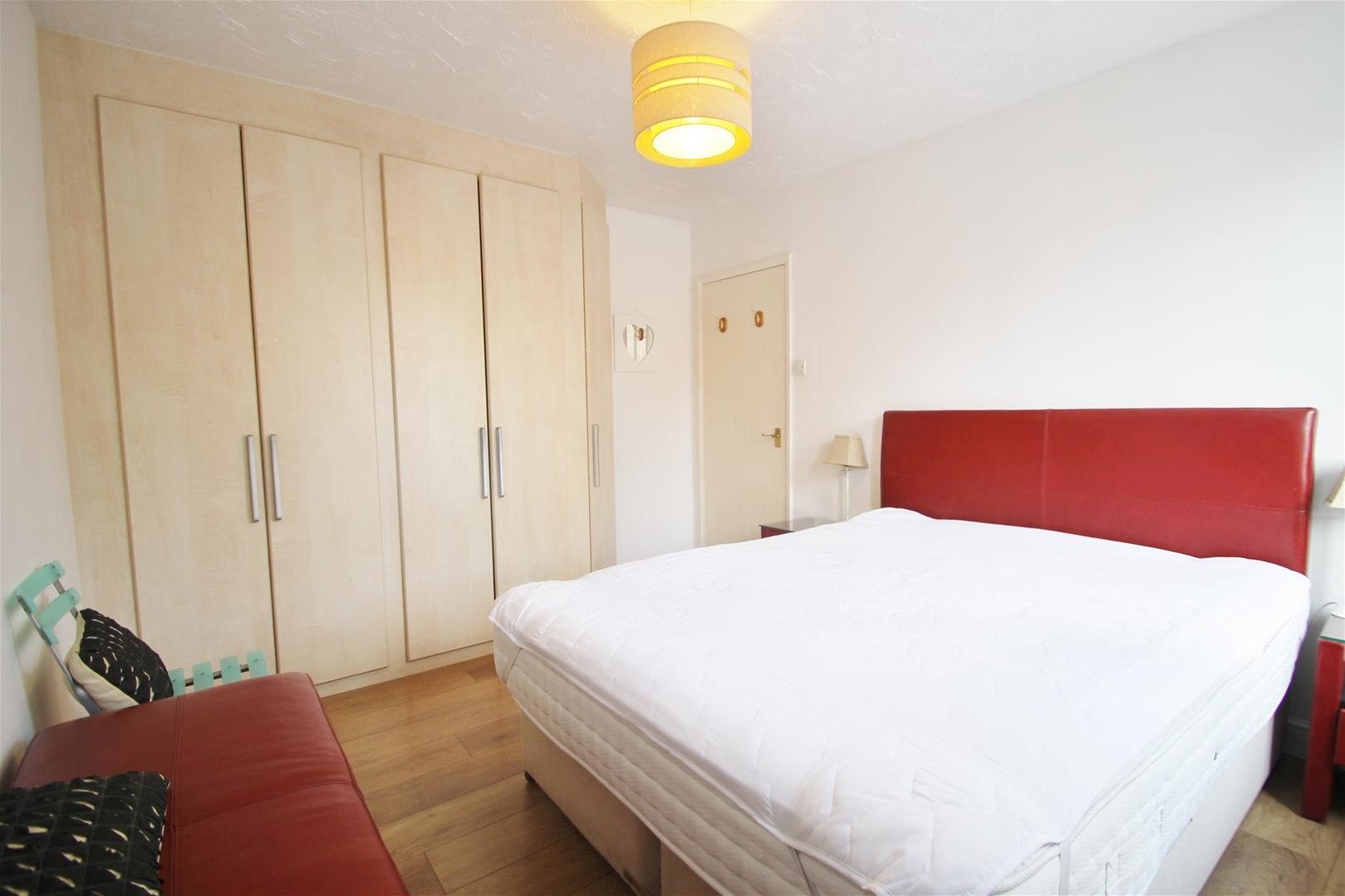 Flat Halliard Court in Cardiff