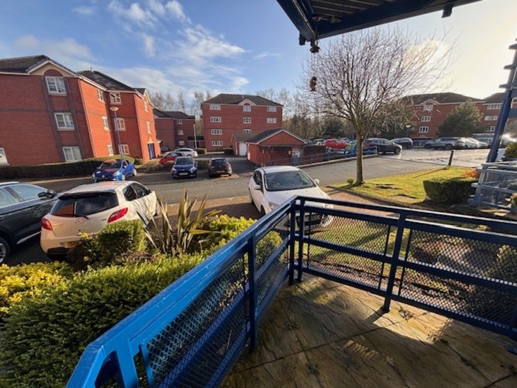 Flat Navigation Way in Preston