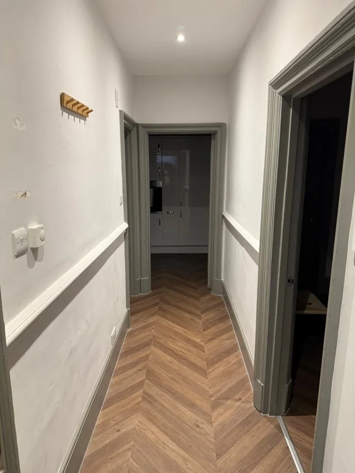 Flat Maiden Lane in City of Westminster