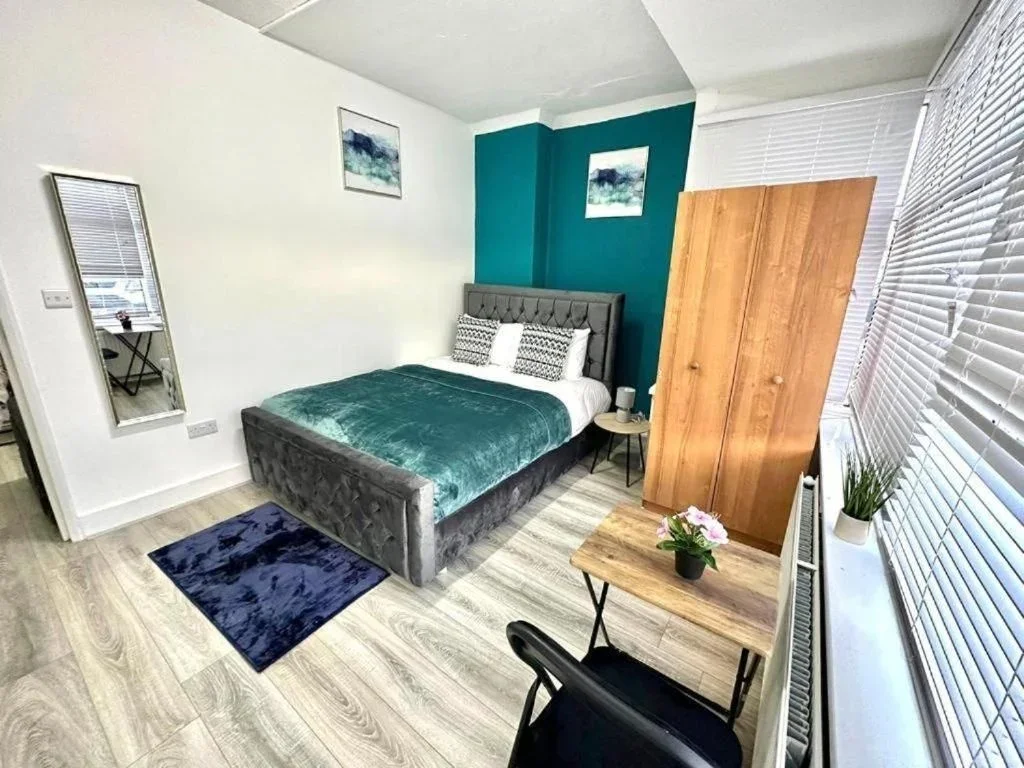 Room Northwick Park Road in Greater London