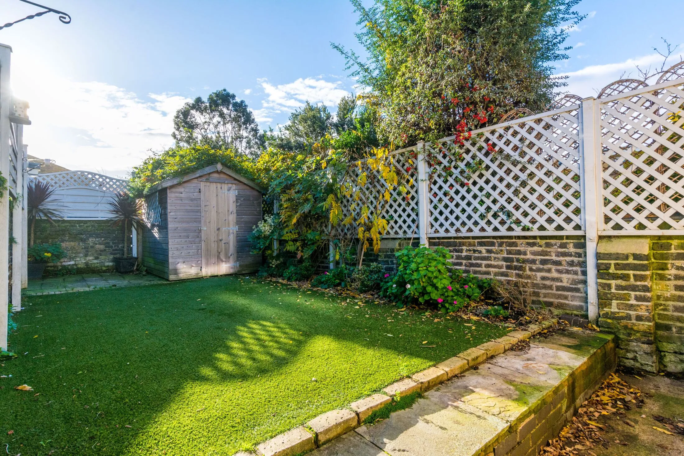 House Bertram Cottages in Greater London