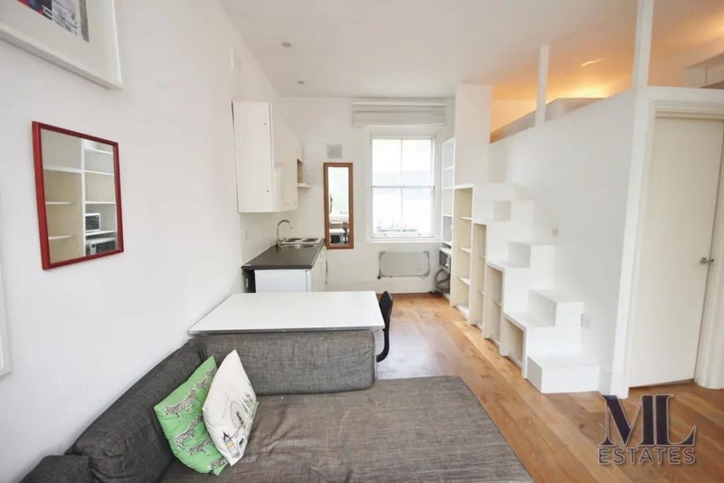 Flat Avonmore Road in Greater London