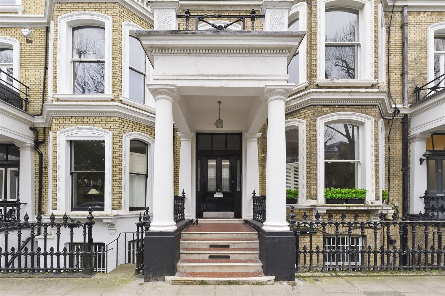 Flat Lexham Gardens in Greater London