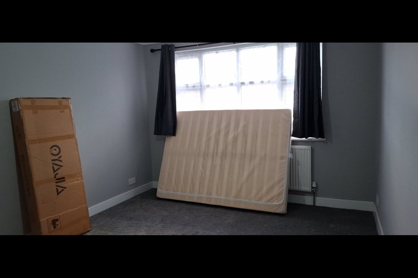 Room Tudor Road in Greater London